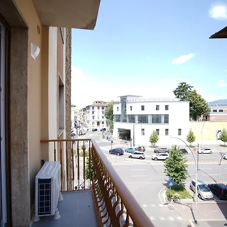 Daire Sky Downtown Smn ,train Station,2 Letti,balcone *